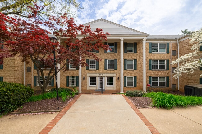 7651 Tremayne Pl, Unit 303, Unit 303