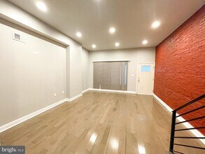 1218 Christian St in Philadelphia, PA - Building Photo - Building Photo