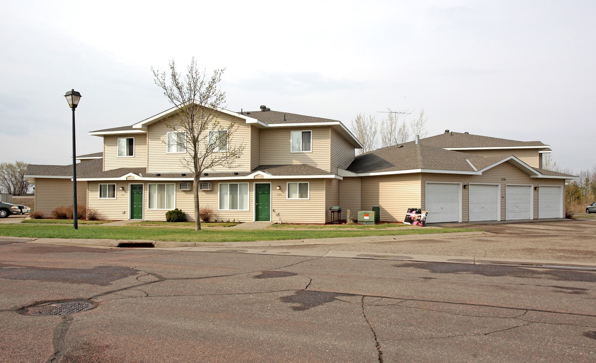 Leighton's Landing Townhomes in Big Lake, MN - Building Photo