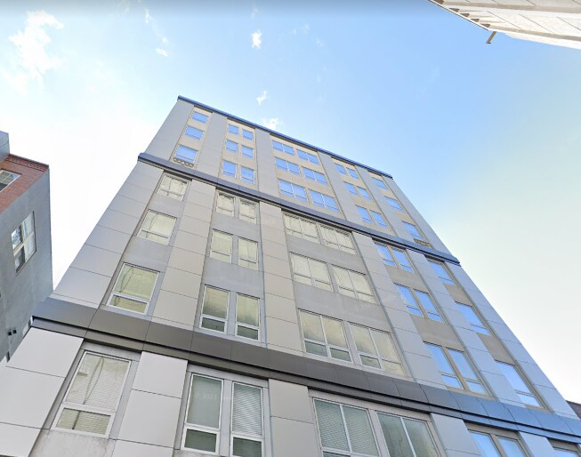 910 Cherry Street in Philadelphia, PA - Building Photo