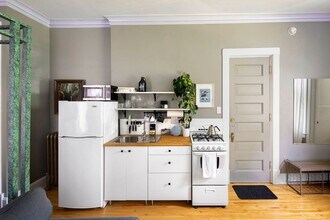 2828 Humboldt Ave S in Minneapolis, MN - Building Photo - Building Photo