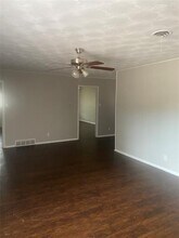 741 W Main St in Lancaster, TX - Building Photo - Building Photo