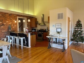 5305 Hoover Rd in Reva, VA - Building Photo - Building Photo