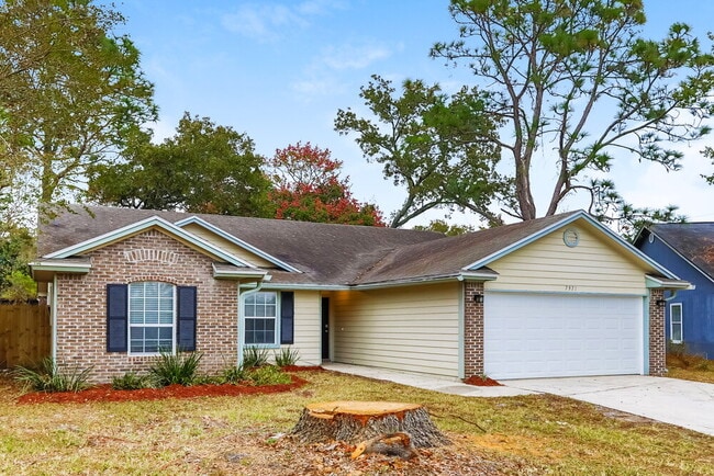 property at 7971 Copperfield Cir N