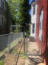 2212 Lyndhurst Ave photo'