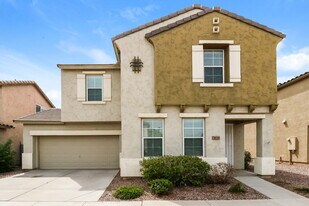 5229 W Albeniz Pl in Phoenix, AZ - Building Photo