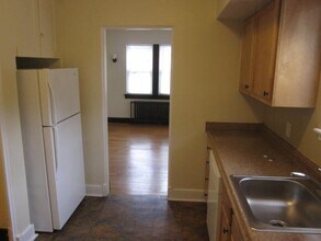 Wasson Apartments in Pittsburgh, PA - Foto de edificio - Building Photo