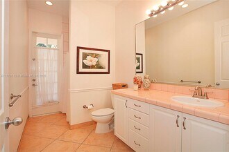 11149 SW 78th Ave in Miami, FL - Building Photo - Building Photo