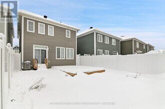 1017 Keeper Hts in Ottawa, ON - Building Photo - Building Photo