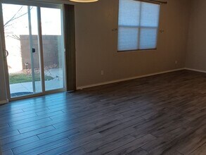 2261 Cortina Loop SE in Rio Rancho, NM - Building Photo - Building Photo