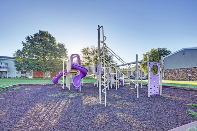 Diamonds Edge in Wausau, WI - Building Photo - Building Photo