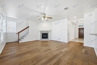 3833 Tidball Dr in Fort Worth, TX - Building Photo - Building Photo