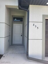 855 SW 15th Terrace in Cape Coral, FL - Building Photo - Building Photo