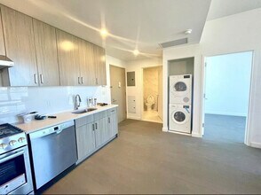 8808 Justice Ave in Queens, NY - Building Photo - Building Photo