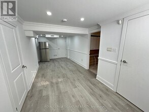 90 Genoa Rd in Vaughan, ON - Building Photo - Building Photo