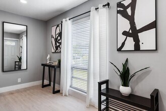 831 SW 13th St in Fort Lauderdale, FL - Building Photo - Building Photo