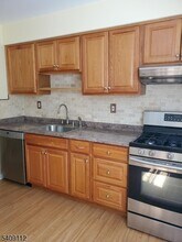 54 S Spruce St in Ramsey, NJ - Building Photo - Building Photo