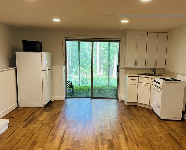 property at 75 Wildcat Ln