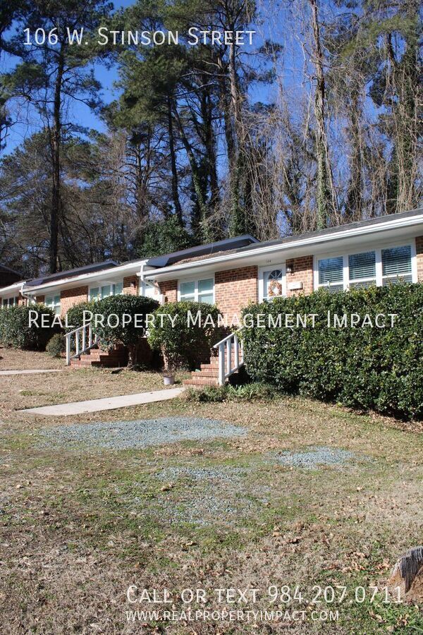 106 Stinson St Ext in Chapel Hill, NC - Building Photo - Building Photo