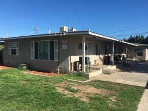 Petty Manor in Ceres, CA - Foto de edificio - Other