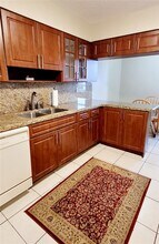 8401 NW 8th St in Miami, FL - Building Photo - Building Photo