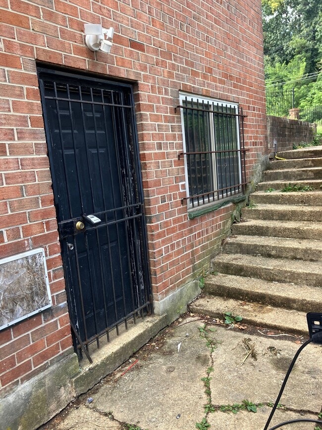 3103 Southern Ave, Unit T1 in Temple Hills, MD - Building Photo - Building Photo