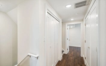 1328 Nectarine St, Unit 13XX Nectarine Street in Philadelphia, PA - Building Photo - Building Photo