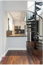 ORCHARD ST., Unit 16 in New York, NY - Foto de edificio - Building Photo