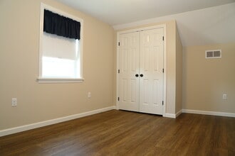 107 1st St in Willow Street, PA - Building Photo - Building Photo