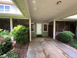 12 Pepperbrush Tr in Arden, NC - Building Photo - Building Photo