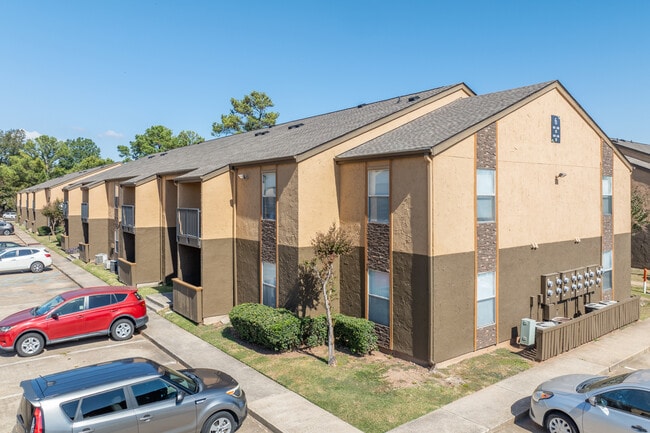 Stone Canyon in Shreveport, LA - Foto de edificio - Building Photo