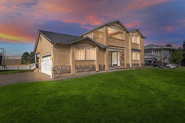 3666 Pearblossom Cir in Salt Lake City, UT - Building Photo - Building Photo