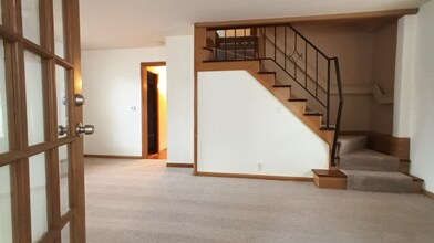 1224 Dean St in St. Charles, IL - Building Photo - Building Photo