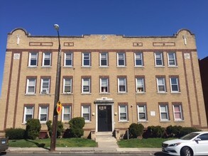 1880 Broad St in Hartford, CT - Building Photo - Building Photo