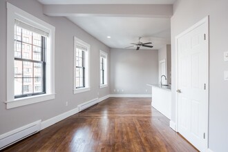 534 Tremont St, Unit 1 in Boston, MA - Building Photo - Building Photo