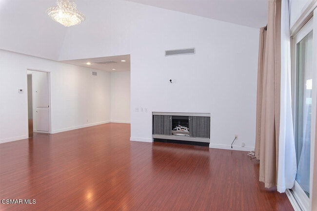 31515 Lindero Canyon Rd in Westlake Village, CA - Building Photo - Building Photo