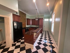 225 S Scott St in New Orleans, LA - Building Photo - Building Photo