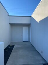 3155-3152 E San Juan Rd in Palm Springs, CA - Building Photo - Building Photo