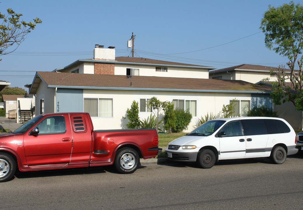 4630 Cloyne Dr in Oxnard, CA - Building Photo