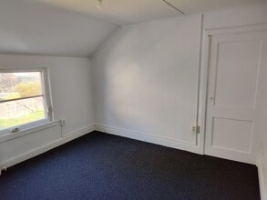 190 White St in South Burlington, VT - Building Photo - Building Photo