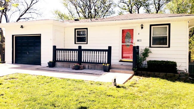 property at 4 Sharps Ct