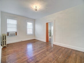 322 Westfield Ave, Unit 2 in Elizabeth, NJ - Building Photo - Building Photo