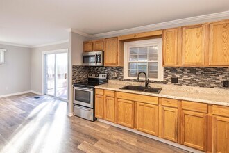 6381 NC-73 in Mount Gilead, NC - Building Photo - Building Photo