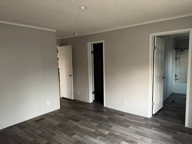 213 Avenue C in East Peoria, IL - Building Photo - Building Photo