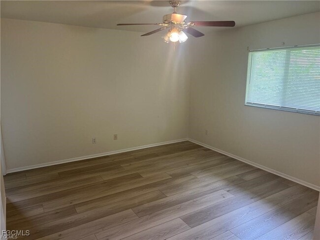 property at 2123 SE 8th St