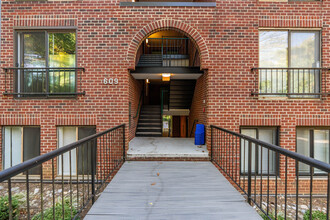 Sligo Station Condominium in Takoma Park, MD - Building Photo - Building Photo