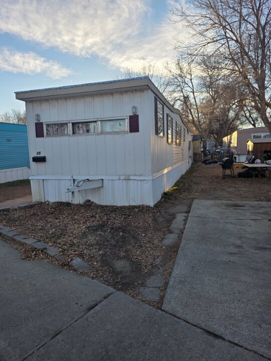 10 8th Ave in Longmont, CO - Building Photo