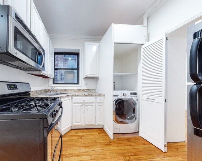 property at 542 W 147th St