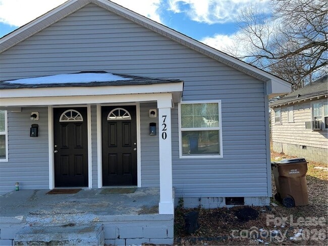 property at 720 E Pine St