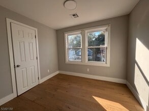 426 Stuyvesant Ave. in Irvington, NJ - Building Photo - Building Photo